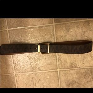 Women’s Michael kors belt